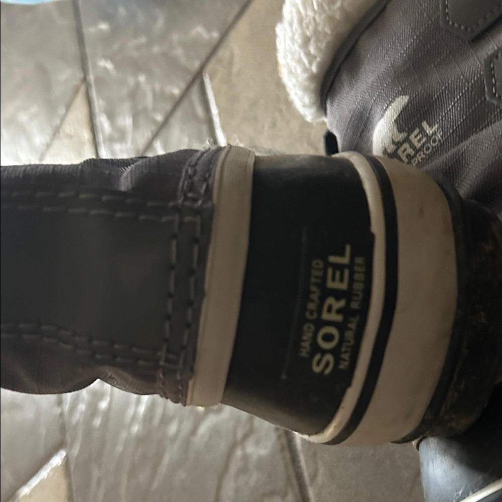 Sorel waterproof winter Boots with Fur Trim women’s 8.5 - Picture 6 of 12